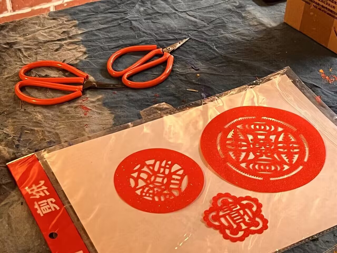 ̽�����������⣬Ѱֽ�ϵ����Ӱ��������ʦ����ѧ��Ӱ����ʵ���Ӹ����￪չ���ʵ���