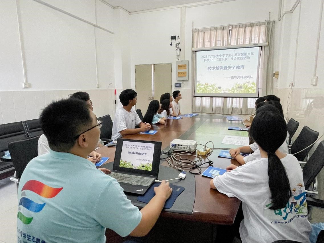 �����飬�����ˣ��﷫�ܽ�������