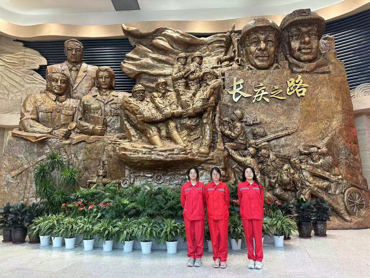 ѧϰʯ�͹�ҵ��ʷ ����ʯ�͹�ҵ��״