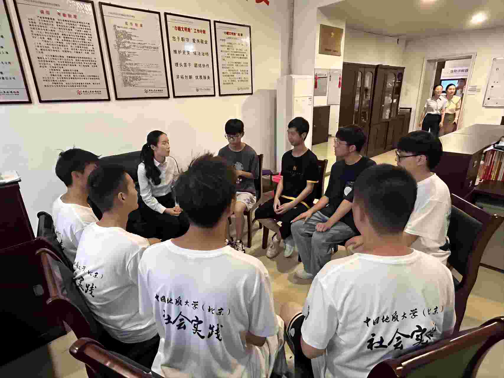 ���ݴ�ѧ���ǻ���ԭ����ɫʵ���Ÿ�����ɽ��������ݿ�չ־Ը�