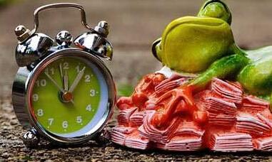 ����ʦ���ߵ�ר��ѧУ��ҵ�ʼ���ҵǰ����ô��