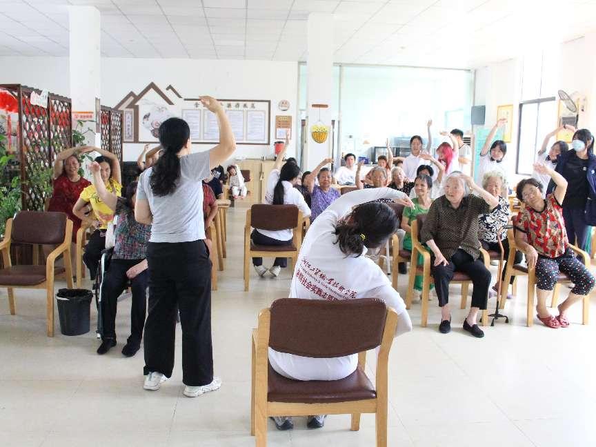 �㽭��óְҵ����ѧԺWE�������ʵ�����߶��ֵ���Ӧ�������л