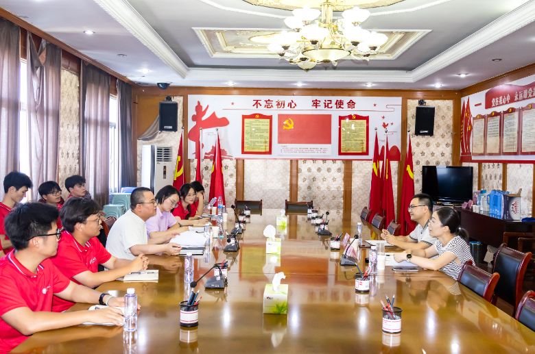 ����ѧԺ����˼����ѧԺ�����Ž�ʵ���Ÿ�������������¶�Сѧ��չ���л