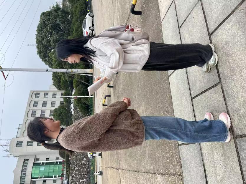 ���չ�ҵ��ѧ �������ʵ���Ӻ��ٵ��л�����ڡ���ά�ȡ������