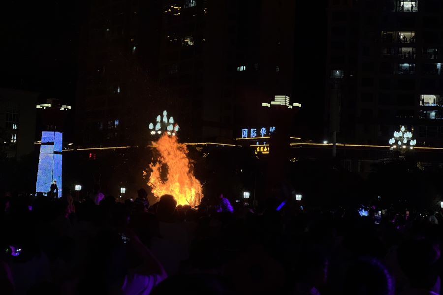 ɽ����ѧ����ѧԺ����ǭ��־Ը����Ӹ�����ʡ�����ؿ�չ���ø�������չ����