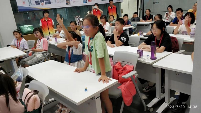 �Ͼ�ũҵ��ѧʳƷ�Ƽ�ѧԺ�������ʵ���� ��չ�����ս��ý�������