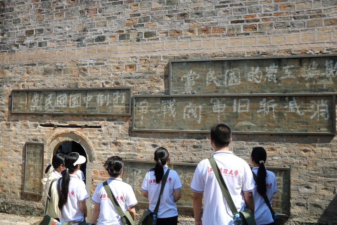 ഺ֯ʵͦߵ ϢѧѧԺڡ