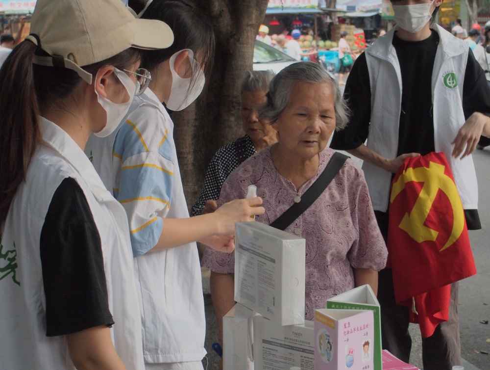 ����������ഺ����������ˣ�ֱ����������ũ��Ʒ����