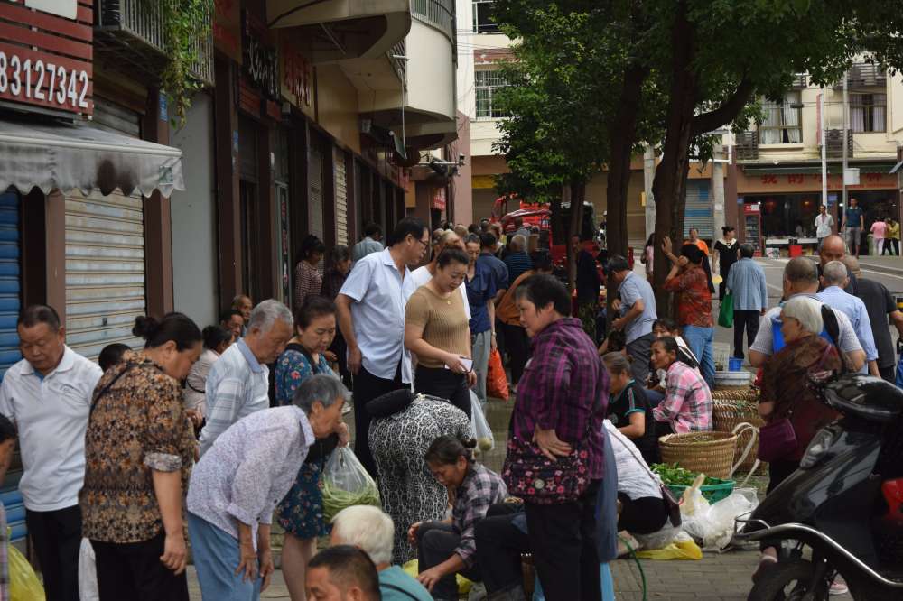 ����ʦ��ѧԺ����ѧ�ӣ�������˵Ļ���ʹ�ߣ��ϼ��ա���ũ����Ա��չ���