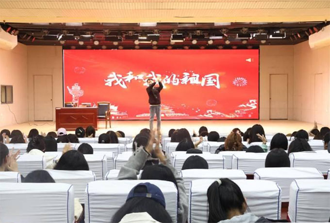 ����ʦ����ѧ��������ʦ�š���6��|�������� �������ˡ���ѧУ�����е���������