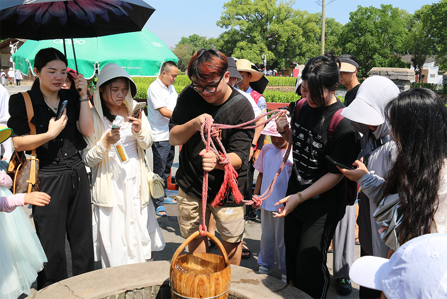 ��������򣬺����ɫ�Ļ�