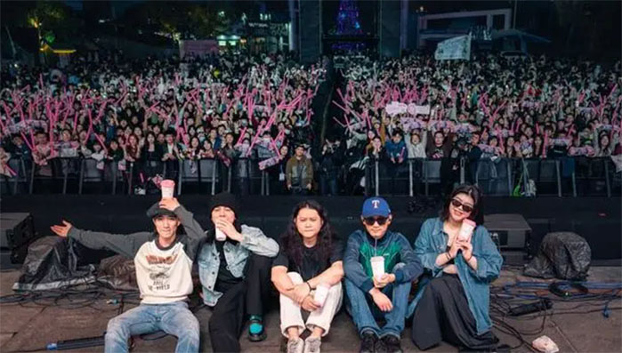 �������人 һ·������2024�人��ѧ�����ֽ����人����