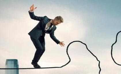 ������ҽҩ��ѧʱ��ѧԺ��ҵ�ʼ���ҵǰ����ô��