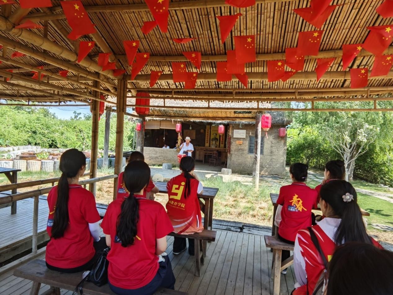 ̽��С�ڴ��ɫӡ����������ѧ�Ӹ�����ũ��֮��