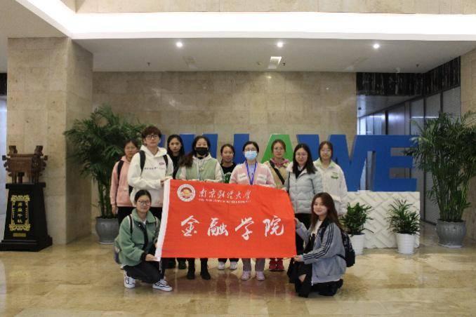 ��С���ң����ǻۡ��ϲ�ѧ��̽��֪ʶ��Ȩ���Ϊҩ����ֵ����