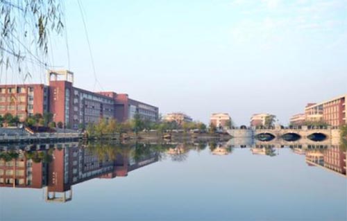 ����ô�ᾭԽ��ԽԶ