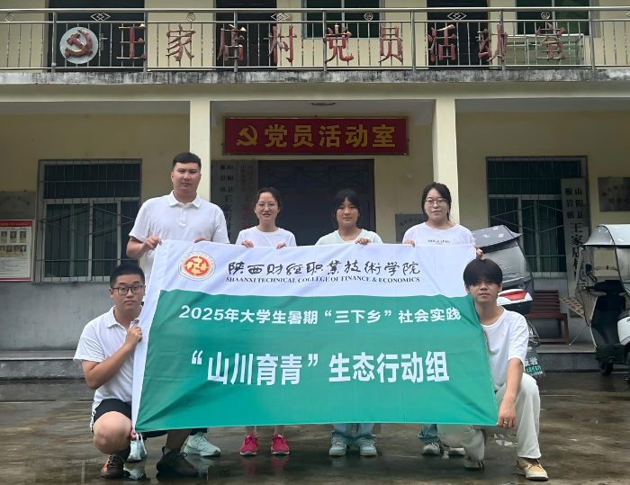 ���ഺ��������䣬ʵ��������̬ƪ������