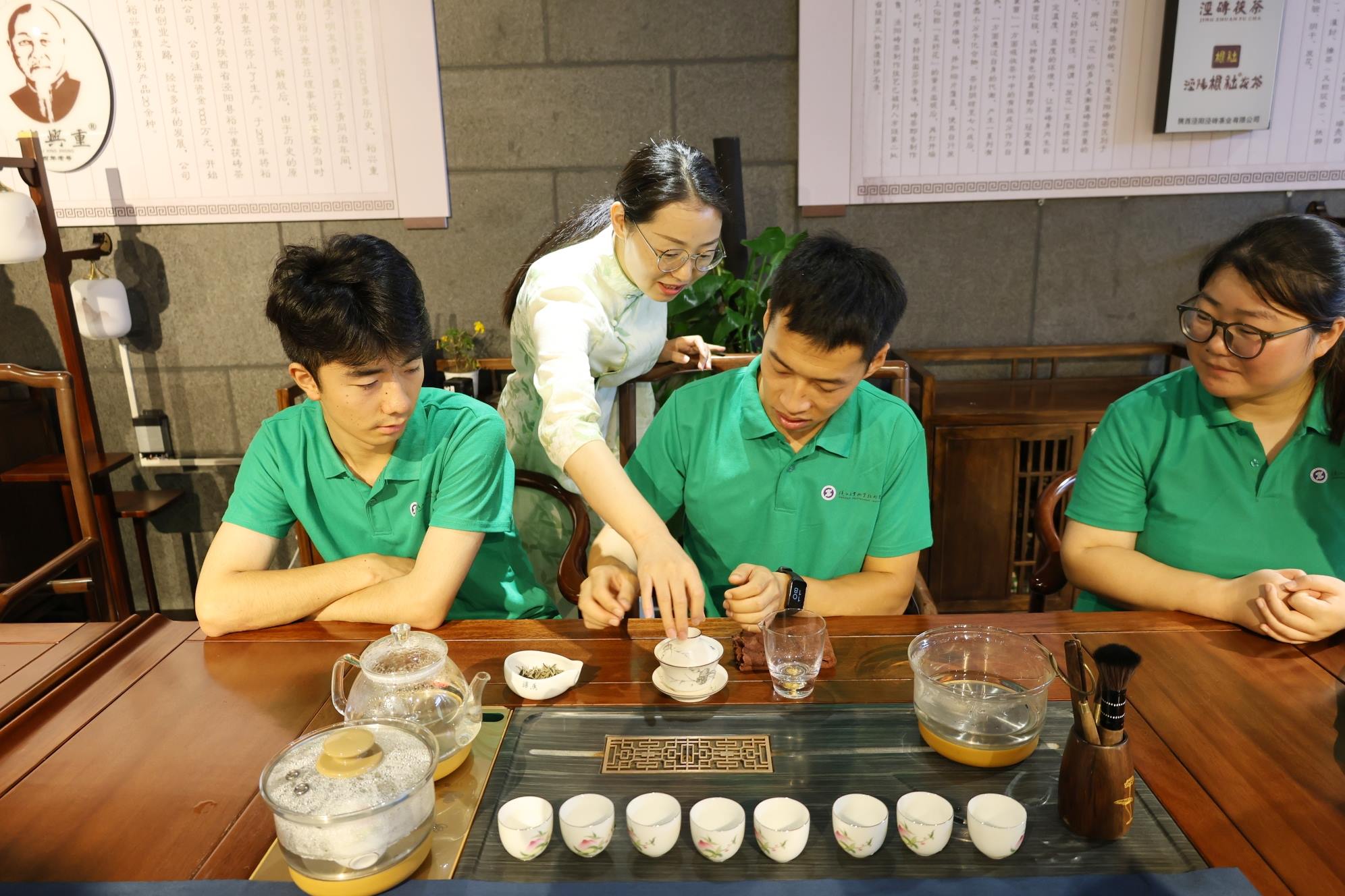 ������Ժѧ�ӣ�Ѱ�������� �����������