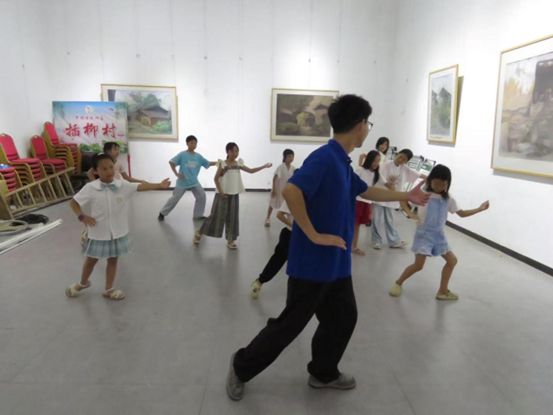 ����ʦ����ѧ��ѧԺάȨЭ�ᡰ�뷨���أ�����ͯ�ġ�����ʵ���Ÿ������в����忪չ̫��ȭ�γ�