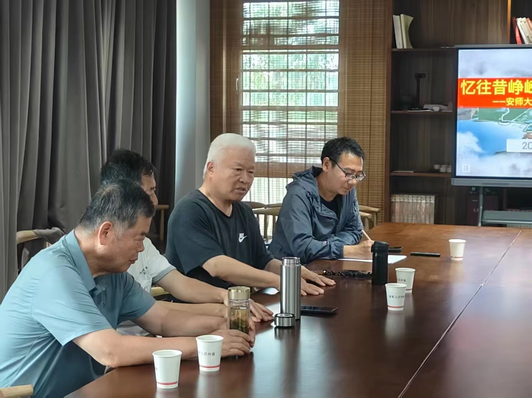 ��������꣬�ഺ�򵣵�