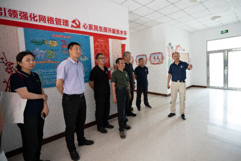 �й�ʯ�ʹ�ѧ��������ʯ�͹���ѧԺ��������Ұ����ʵ���ӣ�ǿ����֯���� ����ս������  