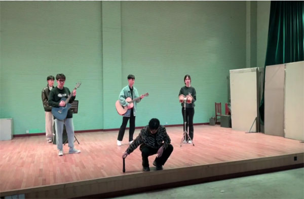 ����ʯ�ʹ�ѧ����ѧԺ��Ʒ��Ϸ��Ϸ�⡷��ѡȫ����У����΢��Ӱ�ټ���Ʒ