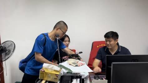 �Ƽ�����������ˣ��Ͼ�����ѧԺ־Ը�����Ŷӿ�չ���л