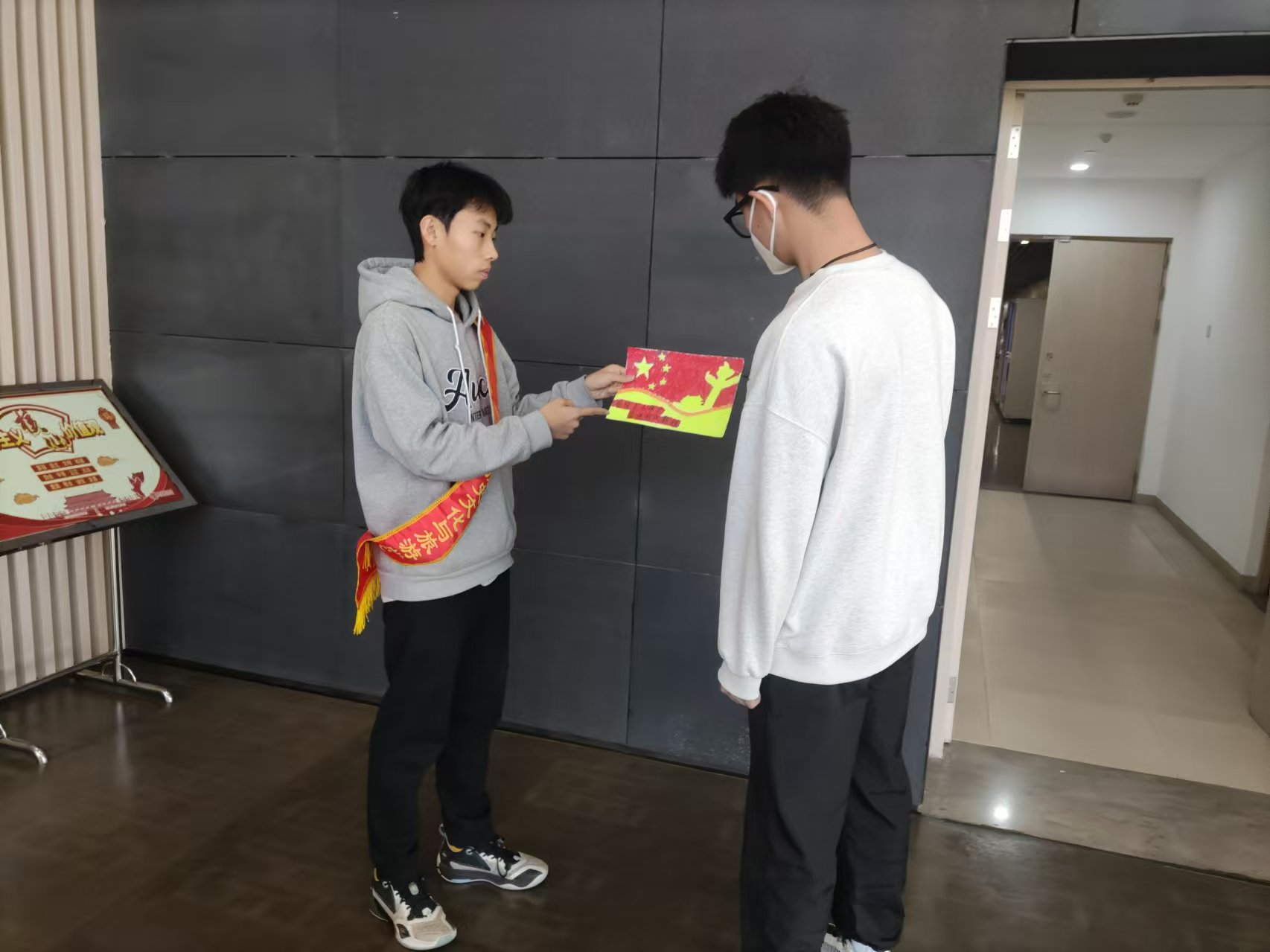 �ĳǴ�ѧ��ʷ�Ļ�������ѧԺ��׷Ѱ��ɫ���䣬����ʱ���³̡�ʵ��