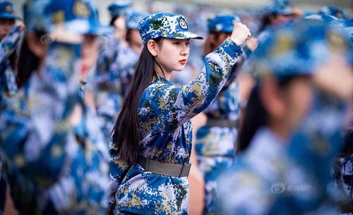 �Ͼ�����ѧԺ������ѵ�������Բʷ�չ�������ഺ