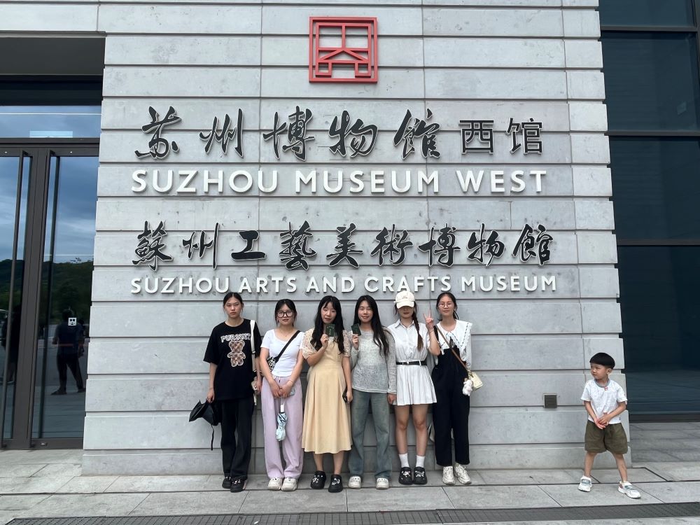 ���ڡ������硱���ʵ��||�������ϣ������೤����̽Ѱǧ������֮