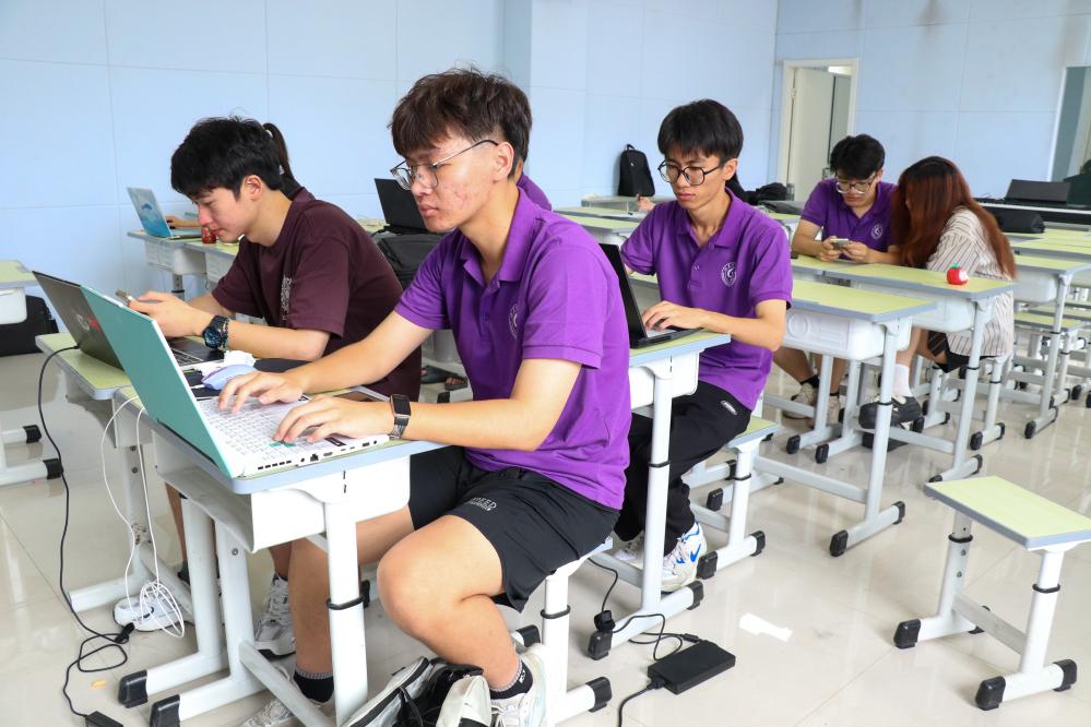 ɽ��������ѧ��Բ�Ρ��������ʵ����˳����չ����Сѧʵ��ǰ��׼������