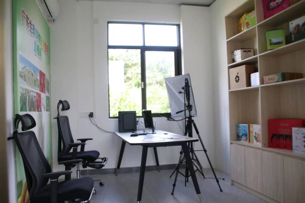 ��ʦ����������У�����ɫ��չ֮·���������������������