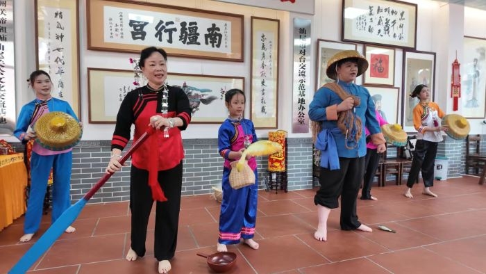 ͼ 2 �����ӱ��ݡ��������