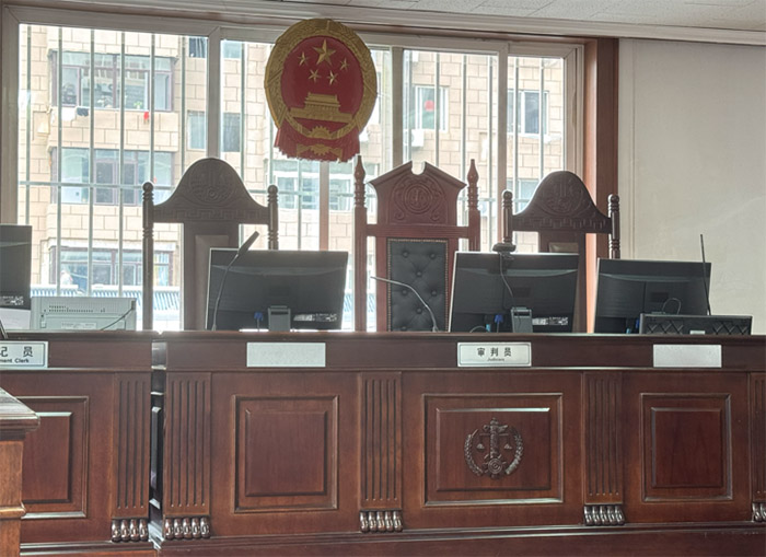 ��Ժʵϰ�У�Ԧ��ͬ���Ŷ�̽Ѱ���ܼ�ʻ�¹����λ���·��