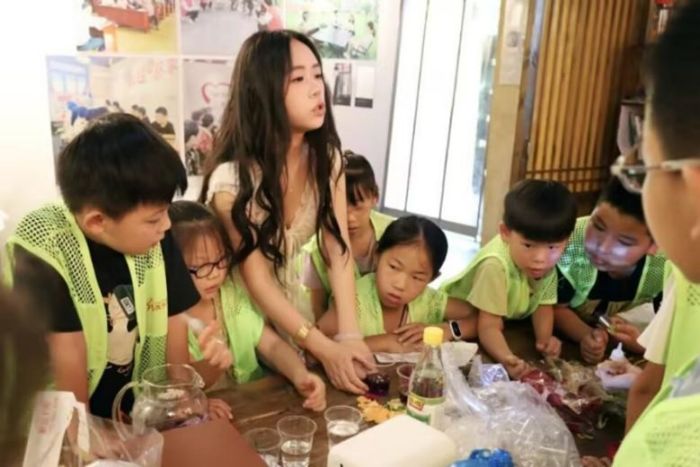 ����·��|��������ͯ��ѧ����֮�⣬����������� ��������ũ��