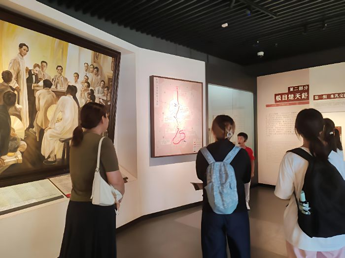 ����ũѧ���人��ɫ�С�����ʵ��Ϊ�ʣ���͡���ɫ��������������