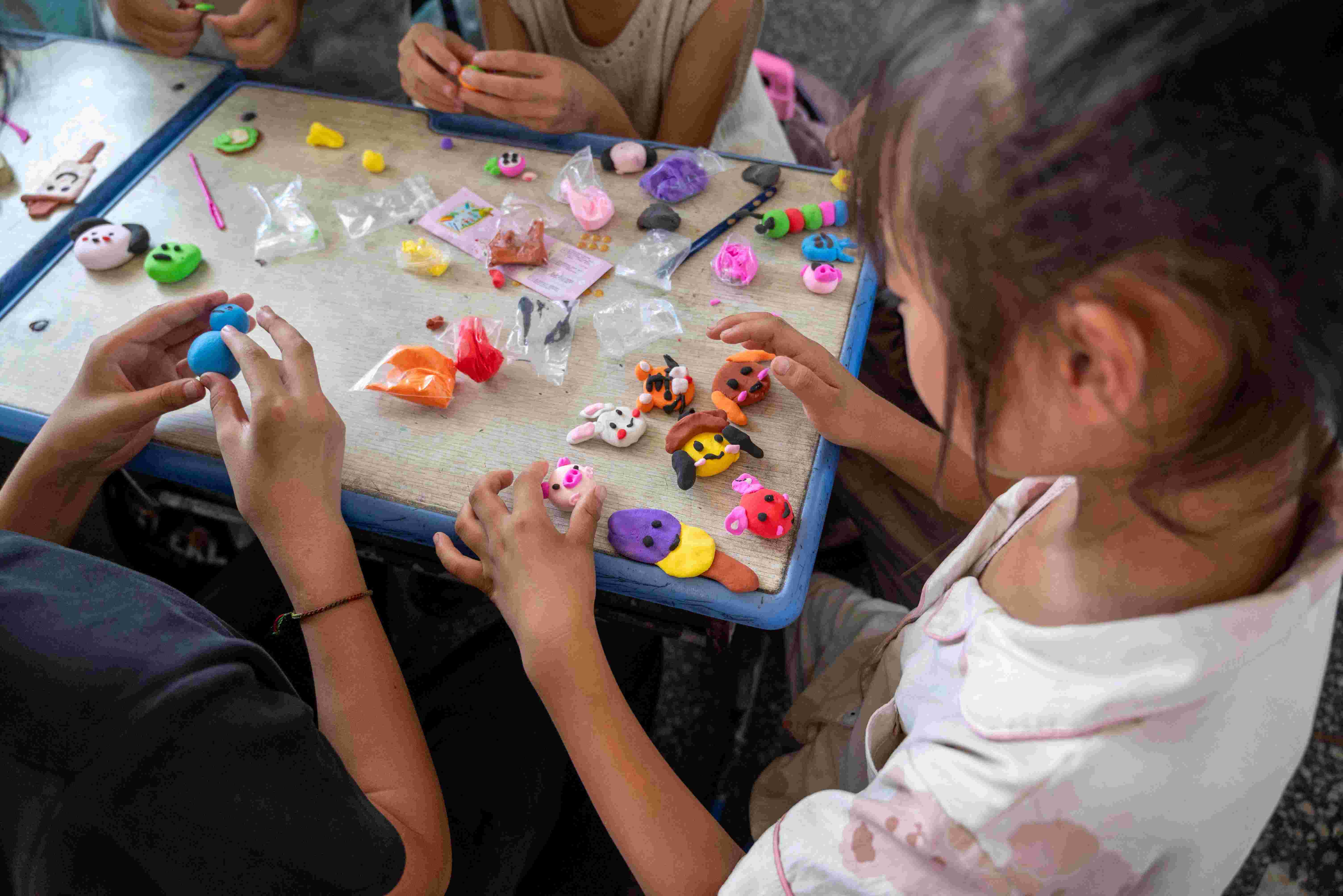 �߲ʿγ�չ��ɣ��ҷð��������