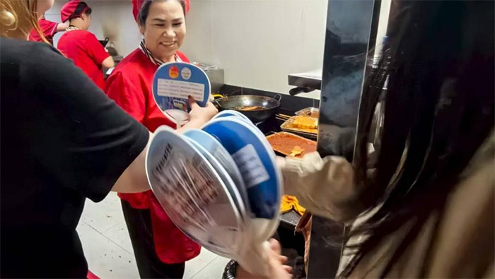 ��թ��������� �ഺ������ƽ������������⾭óѧԺѧ��Ϊ�½���