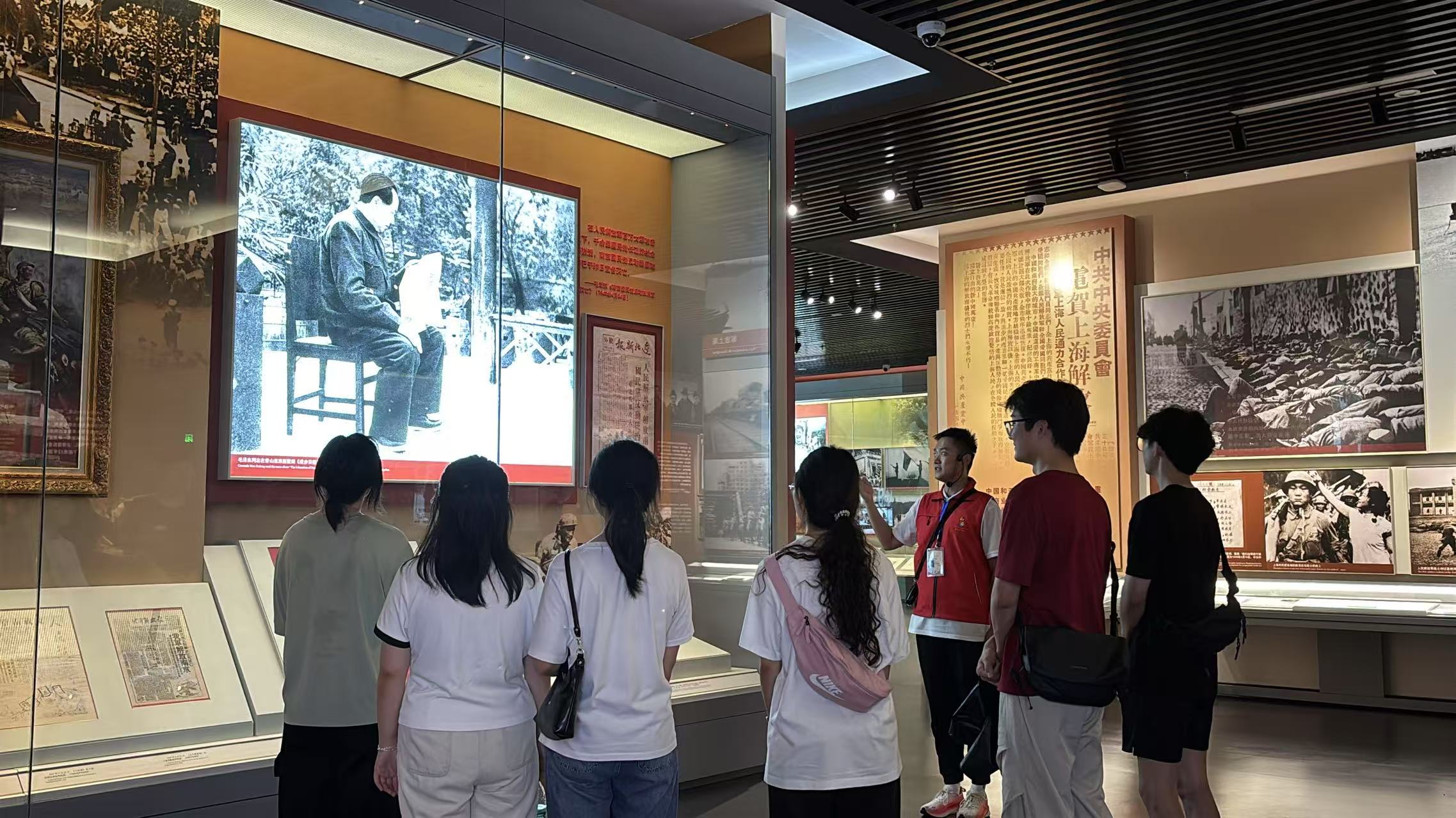 �ഺ�򵳡�������ѧ�ӿ�չ��ɫ�����������ȫʵ���