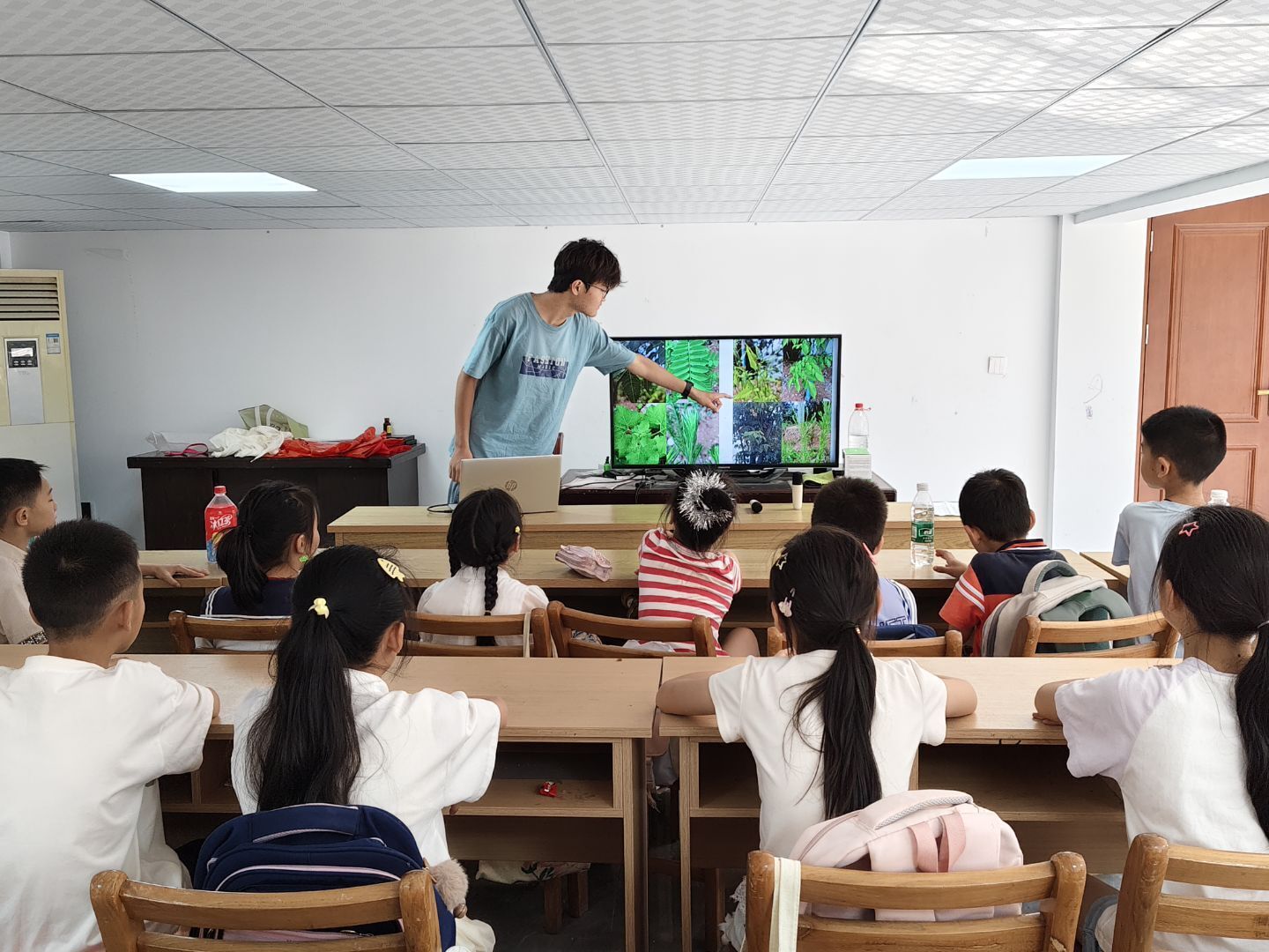 ����ũҵ��ѧ�������ǿա�־Ը����ӿ�չȤζ��ʶҶ�Ρ� �������