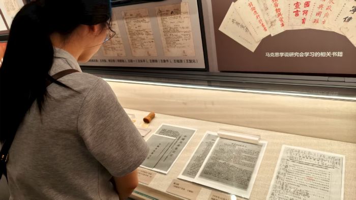 ���������ٻ��ף��ഺн�����ഫ