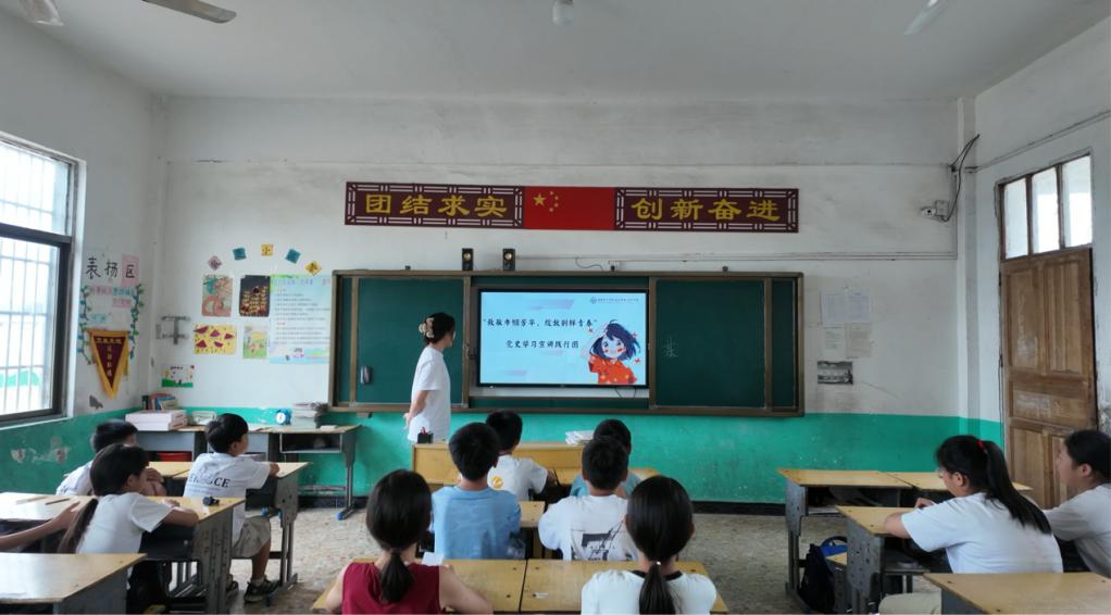 �Ŷӳ�ԱΪС�����Ǵ�����ʷ������