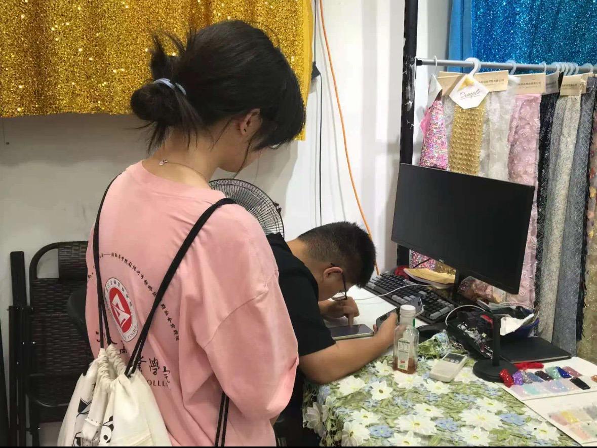 ó̬иҵ̽óСȷ桱ʵŽ