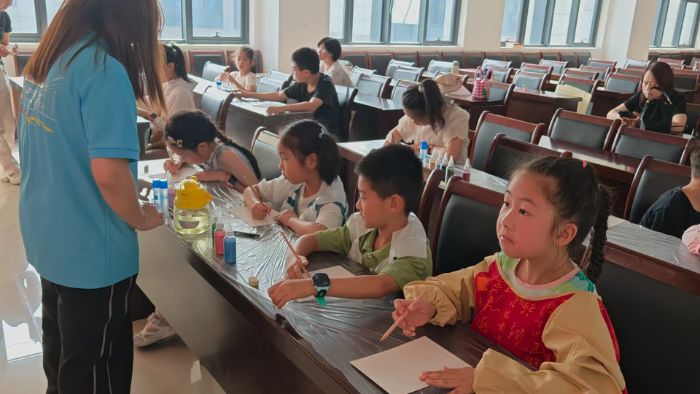 �����绪���ഺ���� �����Ӻ���ѧ����չ���������з��š������Ļ���ϰ������ʵ��Բ���չ�