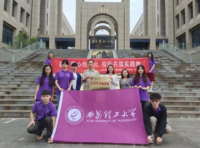 ���Ӱ������ʵ���������������÷��š�������˼�����ã�