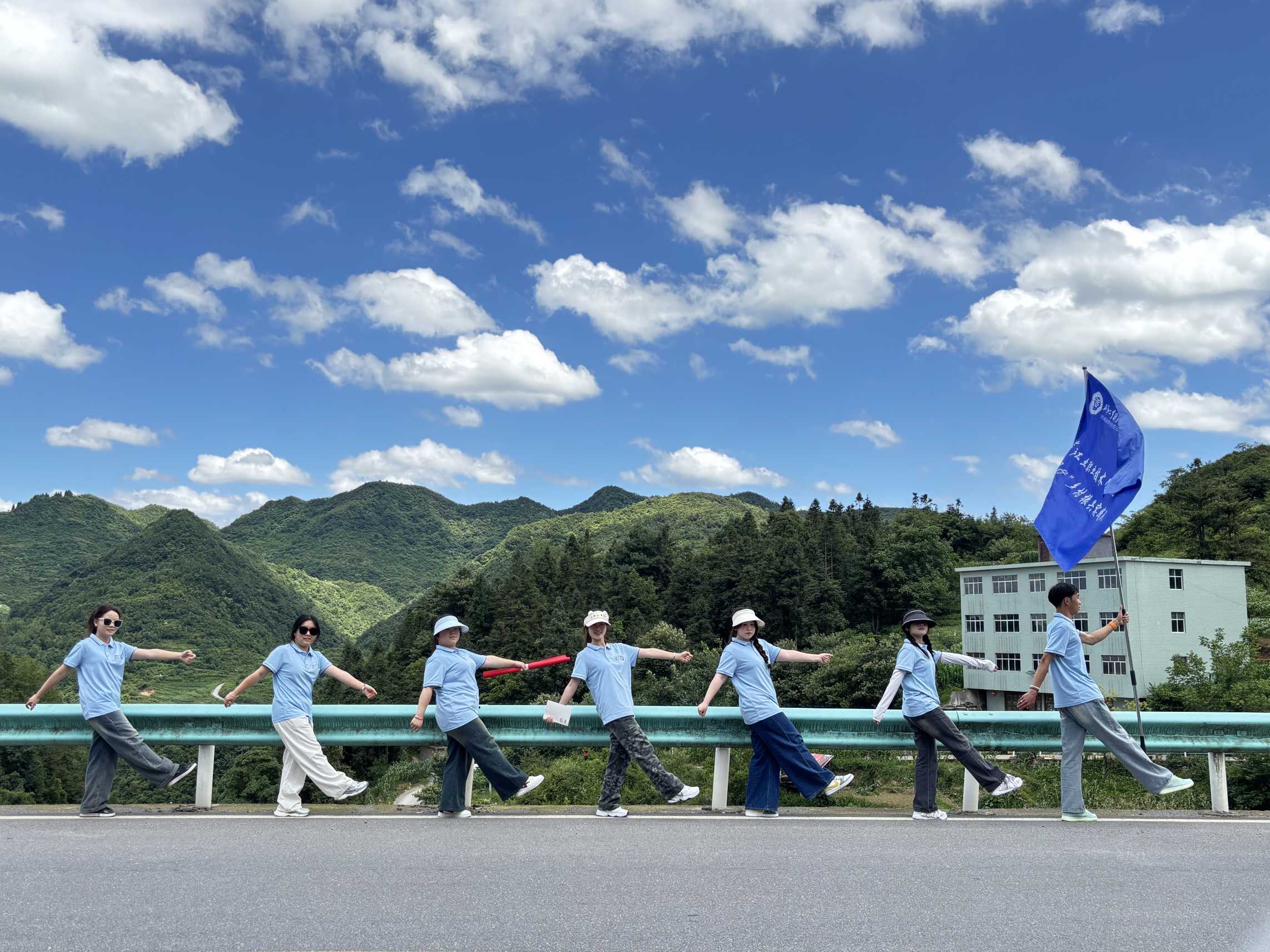 �ഺ��������壬����������δ��