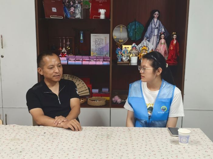 ����Ѱ���ϡ��ǣ����Ͼ�����ݵ����乤����һ·�� ����Ļ�����ʵ��