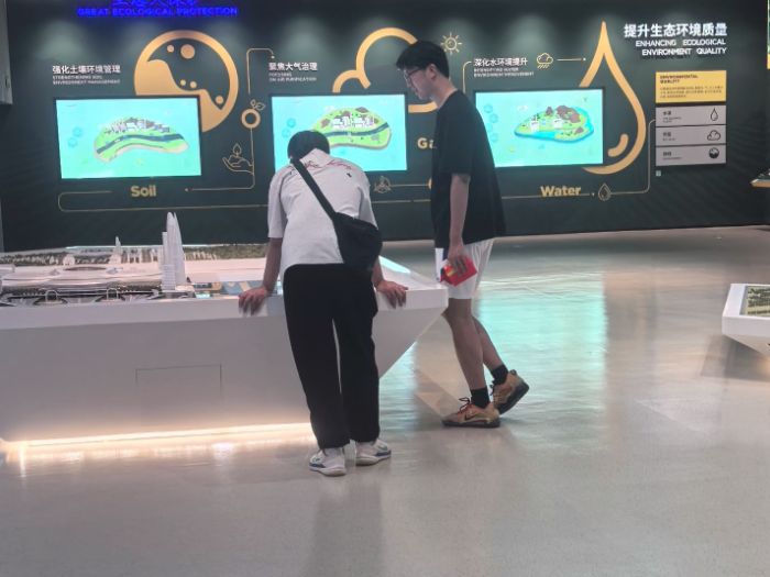 �Ӻ���ѧ��Ϣ��ѧ�빤��ѧԺ����Դ��ˮ ����³̡��ŶӸ��򽭣��Ͼ���չ����ˮ��Դ������������ʵ��