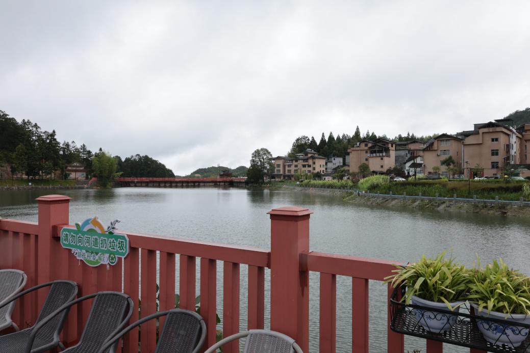 ���д塰��ũ�ˡ�¬�����ɽˮ���ҹ�