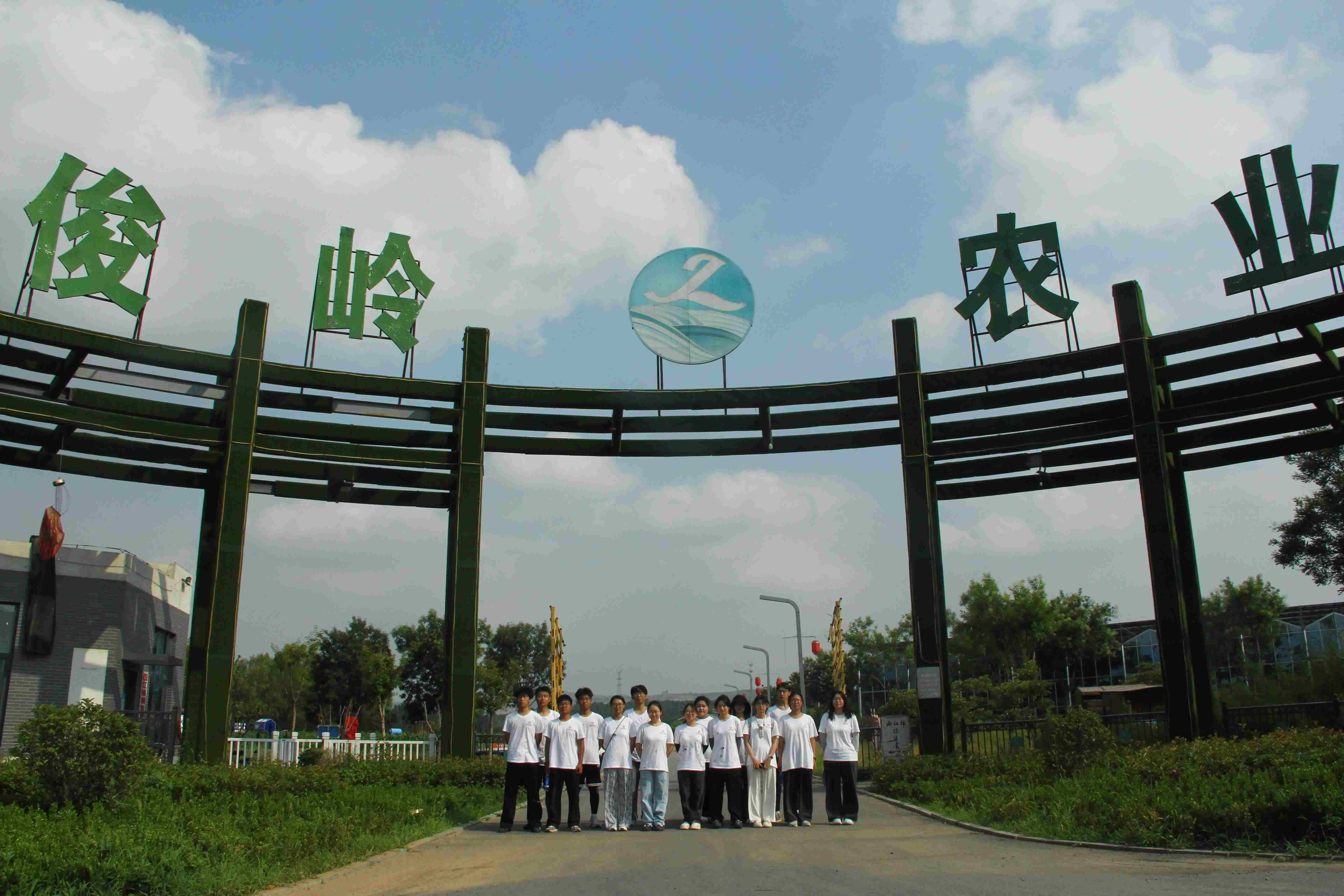 ���������Ρ�����ͬ�С�ʵ�������ǰ���Ͳ����ʹ�����������ũ